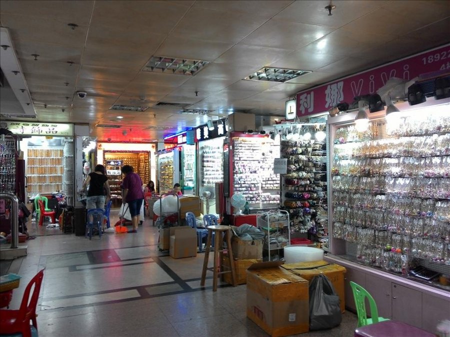 Taikang Jewelry Market in Guangzhou